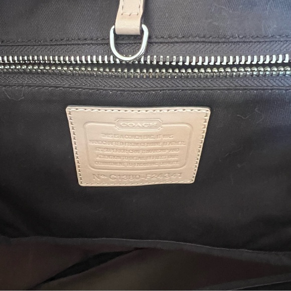 Coach City Metro Park Tote Bag, Genuine leather, classic style - Picture 4 of 12